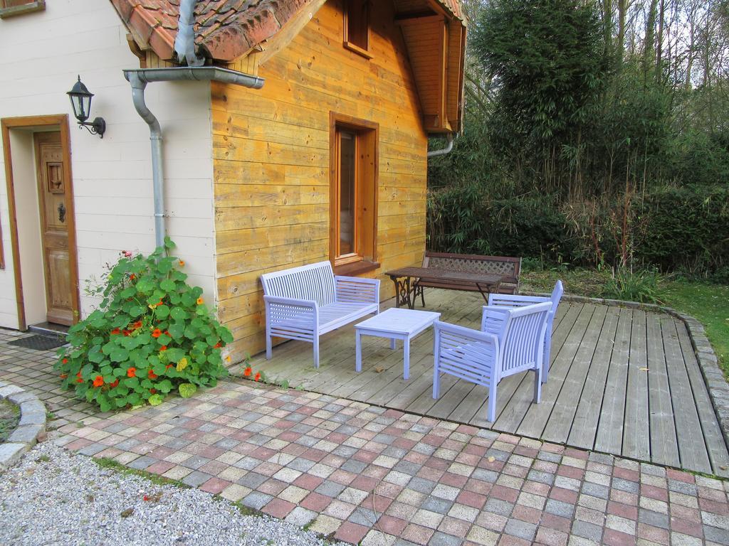 אבוויל La Maison De L'Epousee B&B מראה חיצוני תמונה